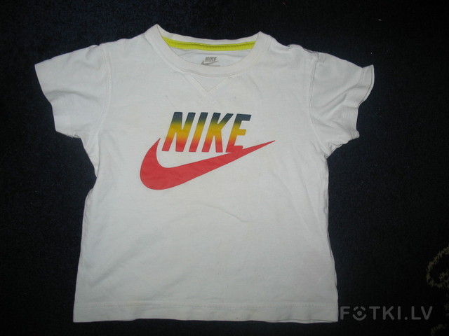 Nike krekliņš izm.3-4g. -2.50ls