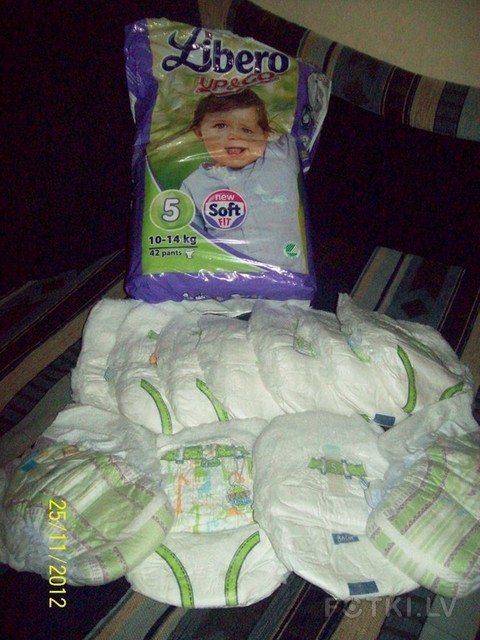 Pampersi Libero UP&GO: 5 razmer ( 10-14kg) 30wt.  + 2 wt. Pampers  - 4 Ls